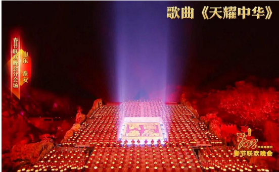 下面大量高清美圖帶領(lǐng)大家回顧2018央視春晚